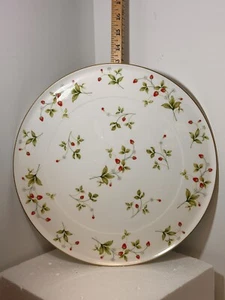 CHRISTOPHER STUART Strawberry Field Bone China 13" Serving Platter EUC - Picture 1 of 3