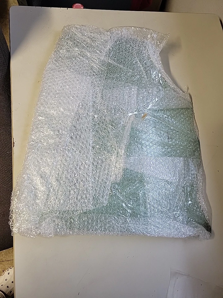 2004 pontiac grand prix gt factory window left rear door glass windows - Image 1 of 1