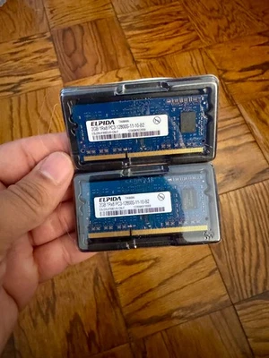 Elpida 4GB (2x2GB) PC3-12800S SO-DIMM - Image 1 of 2