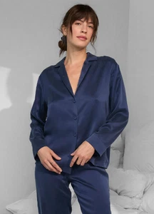 NEW Lunya Navy Blue Washable Silk Long Sleeve Button Down Pajamas Top SMALL - Picture 1 of 3