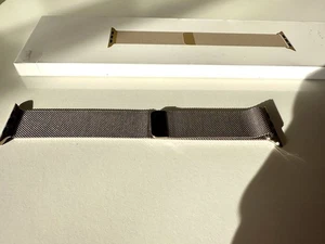 Original Apple Milanaise Armband – für Apple Watch 45 mm - Gold Regular - Bild 1 von 5