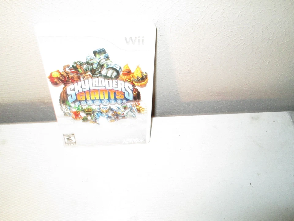 SKYLANDERS GIANTS Nintendo Wii Game (GAME ONLY) vg  - Image 1 of 1