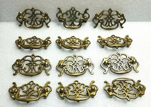 Lotto di 12 pezzi 12 x cassetti armadio vintage in ottone, Continental Ottone Company - Foto 1 di 7