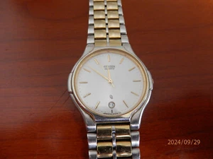 Citizen HAU Quartz Japan mit Stempel Sekunde und Datum antik 33mm teil vergoldet - Bild 1 von 6