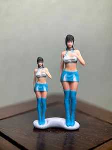 Resin Diorama 1:64 Blue Car Model Girl Mini Figurine Doll Toy Scene Props - Picture 1 of 3