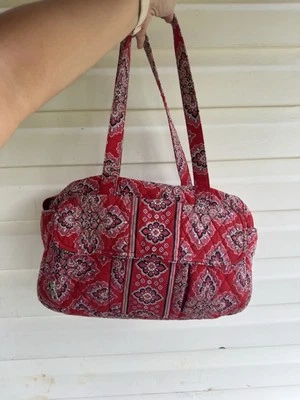 Bolsa de pañales Vera Bradley con cambiador, patrón retirado - francamente escarlata Foto 1 de 4