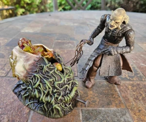Toybiz The Lord Of The Rings Orc Overseer & Newborn Uruk Hai Figure Set Goblin - Picture 1 of 23