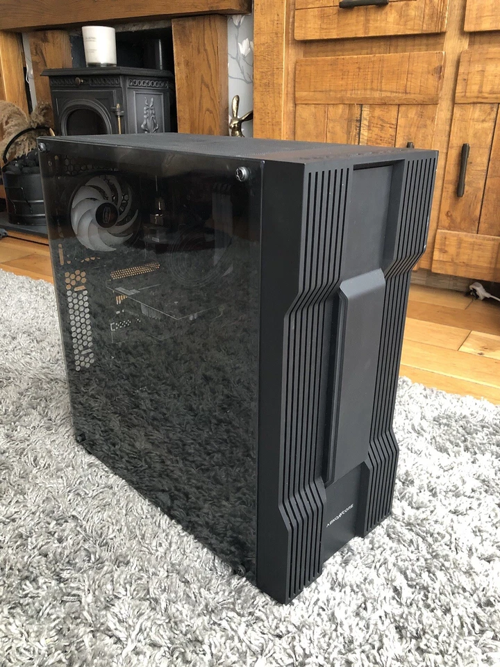 Pre-Built PC £250 | Second Hand | Specs in photos | Gaming | School Work - Image 1 of 4
