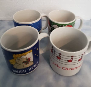 Vintage 80er Russ Berrie Weihnachten Kaffeetassen Urlaubsszene Weihnachtsmann Tassen 4 Stück - Bild 1 von 8