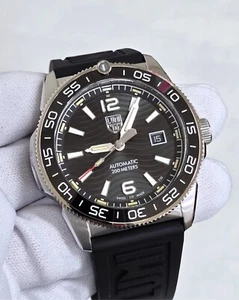 LUMINOX Pacific Diver Automatic 42mm Men's Dive Watch XS.3101 - Picture 1 of 15