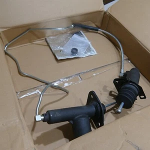 Clutch Master Cylinder CC649005 Fits Ford F250 F350 F Super Duty F59 1993-1997 - Picture 1 of 5