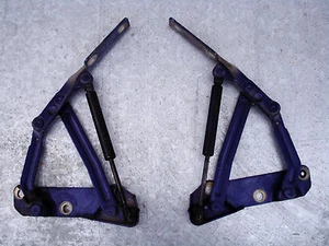 SCHARNIERE UND MOTORHAUBENSCHEIBEN OPEL VECTRA B - Bild 1 von 2