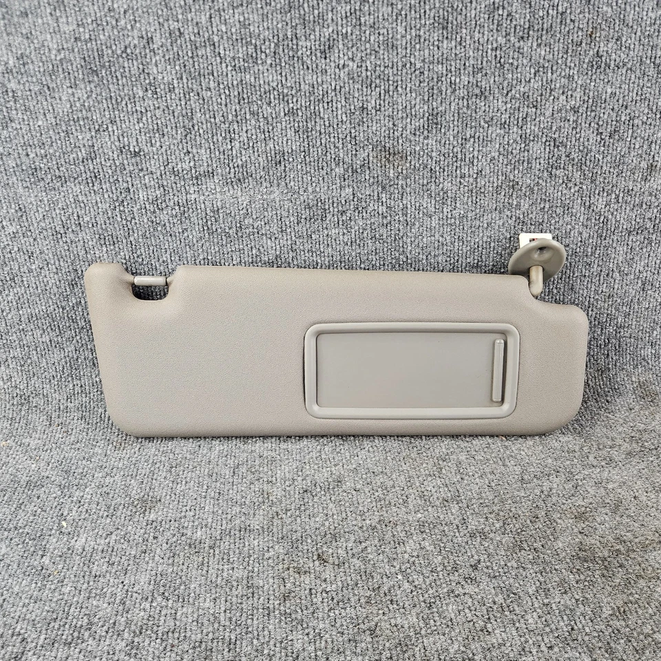 Parasol lado pasajero derecho Toyota 4Runner 2003-2009 OEM Foto 1 de 4