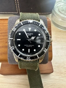 39mm Gruen Diver Quartz Black Dial Men’s Wristwatch - Picture 1 of 9