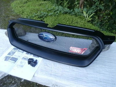 Subaru Legacy Liberty BP/BL 2007-2009 grille 6-star emblem STI - image 1 of 3