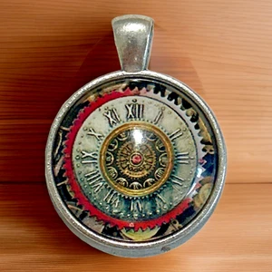 Cabochon Pendant ~ Steam Punk ~ Clock ~ Gears ~ Silver-Tone ~ 20" Chain - Picture 1 of 4