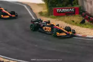 Tarmac Works 1/64 McLaren MCL36 GP del Giappone 2022 Lando Norris #4 GLOBAL64 - Foto 1 di 4