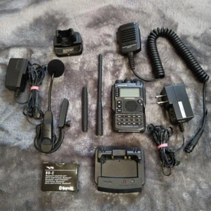 YAESU VX-8D microphone charger Set Used Free Shipping From Japan - Picture 1 of 8
