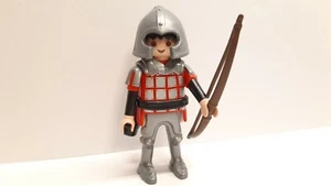 Playmobil Arciere Personalizzato del Cavaliere Rosso RARO PERFETTO - Foto 1 di 6