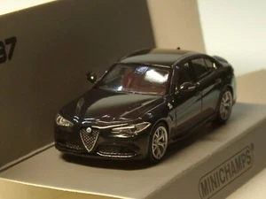 Minichamps Alfa Romeo Giulia, 2017, schwarz met. - 870 120106 - 1:87 - Picture 1 of 4