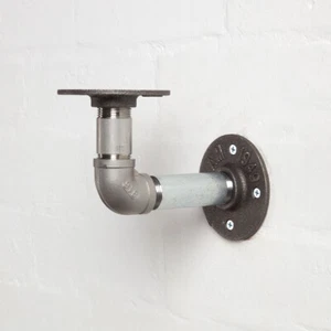 Soportes para estantes de tubos industriales: gris oscuro y acero inoxidable en contraste - Imagen 1 de 4