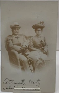 1905 - COUPLE - ATLANTIC CITY - real photo - POST CARD - listing #6718 - Picture 1 of 10