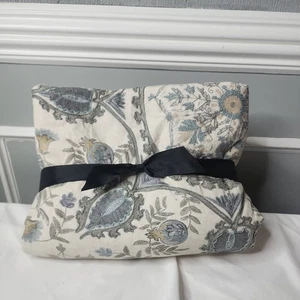 Pottery Barn Lilah Suzani F / Queen READ 008 - Picture 1 of 6