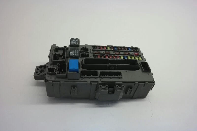 Honda Accord 2009 caja de fusibles interior 3,5 L  Foto 1 de 4