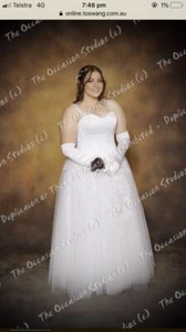 Debutante/ Wedding Dress - Picture 1 of 3