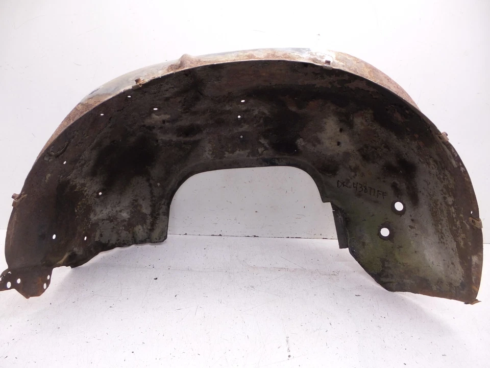 70-81 Firebird Trans Am para-lama interno roda poço metal driver lado esquerdo original - Imagem 1 de 4