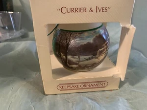 Hallmark Keepsake Ornament 1984 Currier & Ives - Picture 1 of 4