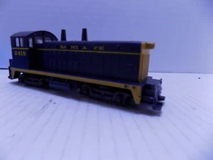 SW7 DIESELLOK (DUMMY) FÜR SANTA FE RR. BY ATHEARN KIT NEU - Bild 1 von 9