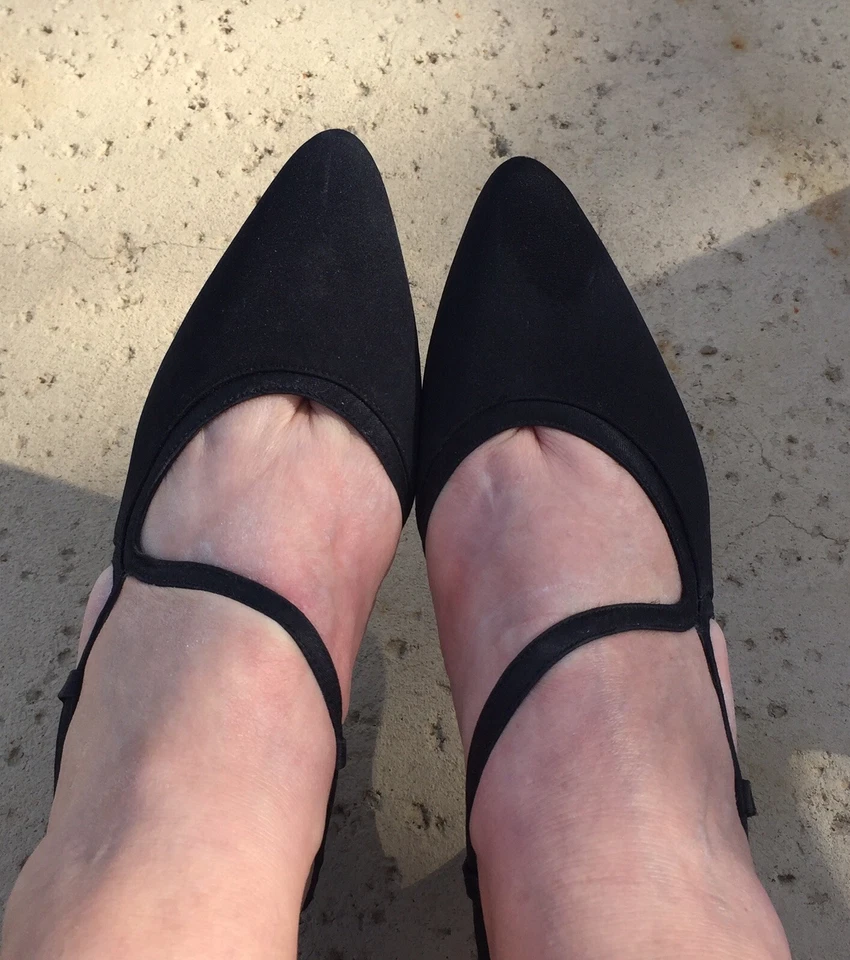 Nina Sling Back Negro Noche Mujer’s Show Talla 6.5 Suela de Cuero. Tacón medio Foto 1 de 4