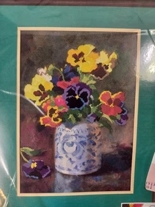 Dimensioni Pansy Bouquet Senza Conteggio Kit Punto Croce 3933 Randall Lake 10" x 14" - Foto 1 di 4