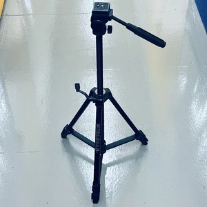 Miranda Pro-Video 1 Kamerastativ mit Schwenk- & Neigekopf - Bild 1 von 7