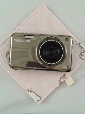 Cámara digital Samsung PL120 doble pantalla selfie 14,2 MP 5x zoom óptico astilla Foto 1 de 4