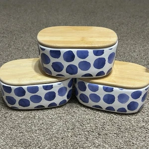 NWT 3-Piece Porcelain Bathroom Vanity Canister Set Blue Polka Dots Wood Lid NEW - Picture 1 of 7