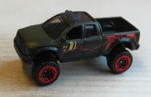 Hot Wheels 2010 Toyota Tundra Pickup Truck olivgrün HW Mattel Auto Car ´10 - Picture 1 of 4