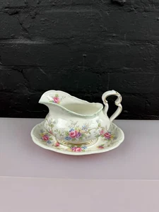 Royal Albert Colleen Gravy Boat / Jarra y soporte para salsa / Juego de platos de goteo - Imagen 1 de 9