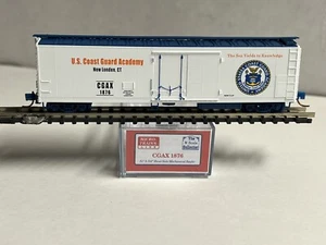Micro Trains 07-01 US Coast Guard 51' Mechanical Reefer NSC MEMBERSHIP SPECIAL N - Bild 1 von 5