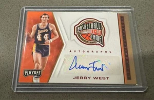 JERRY WEST 2019-20 CHRONIKEN PLAYOFF HALL OF FAME AUTOGRAMM LAKERS HOF - Bild 1 von 2