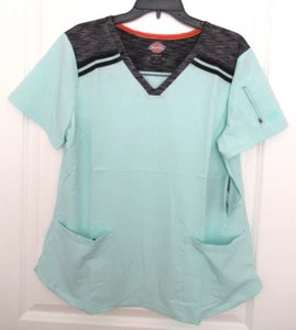 Dickies Dynamix Women's Scrub Top Knit Shoulder Panel V-Neck Size Large NWT - Picture 1 of 7