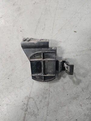 BMW 325xi E46 Right Rear Bumper Bracket Mount 8195322 99-03 323 325 328 330 M3 - Imagem 1 de 3