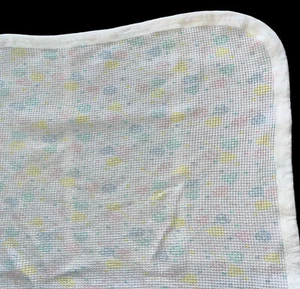 Vtg Pastel Hearts Balloons Thermal Waffle Weave Baby Blanket 32” X 32” - Picture 1 of 3