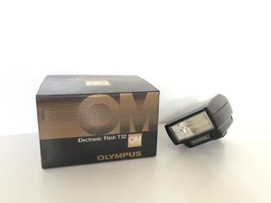 Olympus T32 Electronic Flash As New In Box! Suitable For all OM cameras - Picture 1 of 8