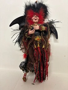 MARK ROBERTS "GLARING RED WITCH SM" 51-82008 #22 of 2000 - Picture 1 of 6