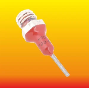 4700 pF 4.7 nF 400 V LOTE DE 10 CONEXIÓN A TIERRA CERÁMICA CON CONDENSADORES TERMINALES DE CABLE - Imagen 1 de 2