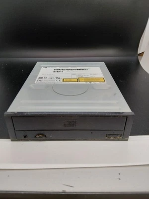 Black Hitachi LG H L Data Storage Inc, CD-R/RW Drive GCE-8481B IDE, Tested - Image 1 of 3