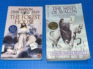 Marion Zimmer Bradley 2 Book Lot Mists Of Avalon Forest House - Picture 1 of 24