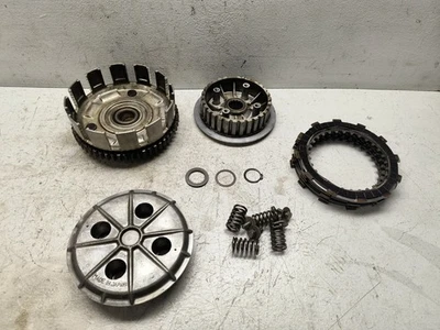 Kawasaki KZ400D KZ400 1977 OEM montaje de embrague cesta buje placas jefes resortes Foto 1 de 4